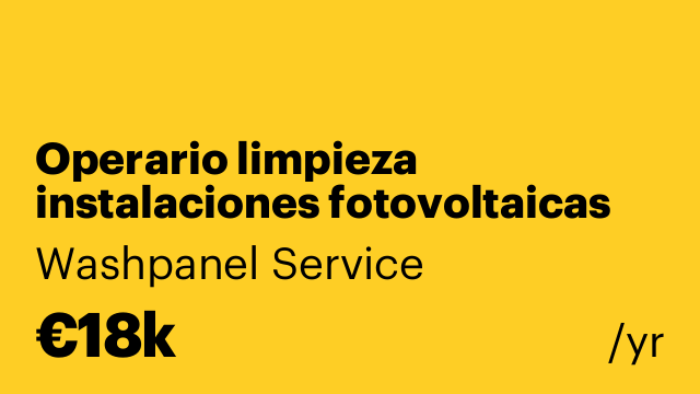 Operario limpieza instalaciones fotovoltaicas