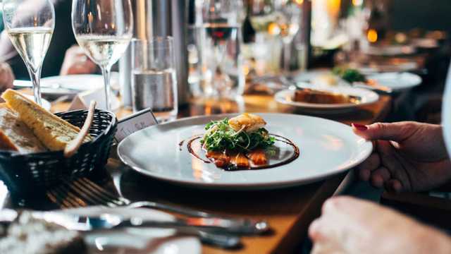 Cocinero/a y Ayudantes para Eventos y Restaurantes (Barcelona)