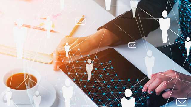 Jefe/a de equipo para Stand, sueldo fijo + comisiones, 39h.