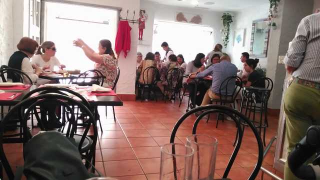 Camarero/a