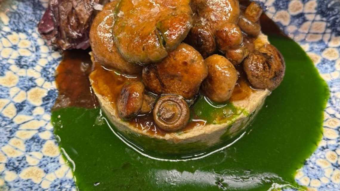 la panxa del bisbe cover image