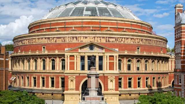 Demi Che/Chef de Partie/Junior Sous Chef