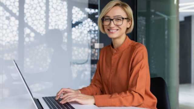 ADMINISTRATIVO/A CONTABLE PARA GRUPO HOTELERO