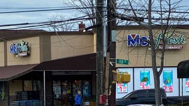 Deli Worker / delivery driver-porter