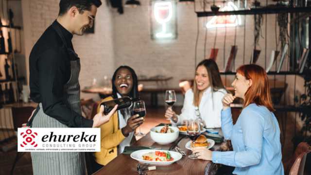 CAMARERO/A SALA POR 30 - 40 H/SEM - RESTAURANTE EN PLAZA CATALUNYA