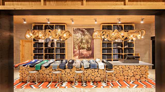 Customer Service Representative (CSR)