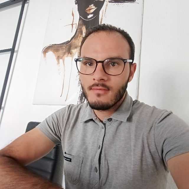 Candidate avatar