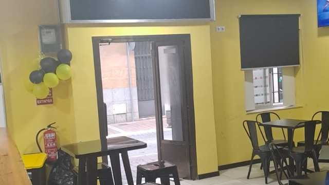 Camarero/a y Repartidor/a