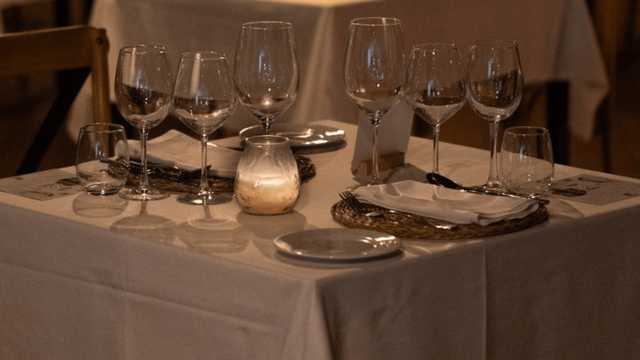 Camarero/a de Sala (30h) | GRUPO TRASMALLO 🍷⚓