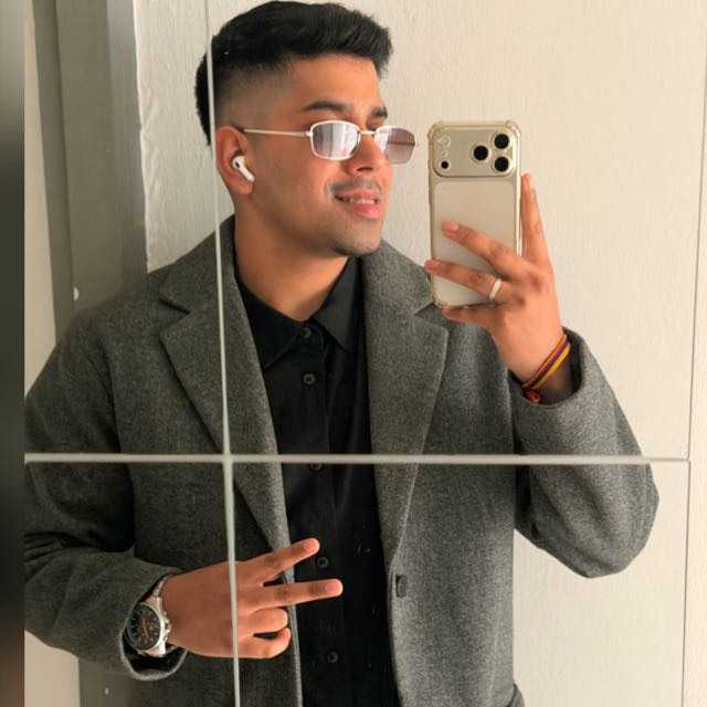 Candidate avatar