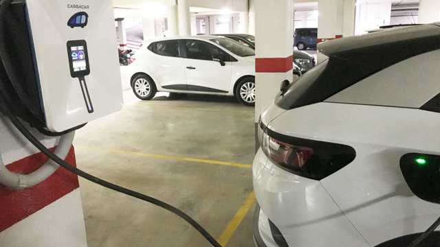 Busco un tecnico para realizar instalaciones electricas