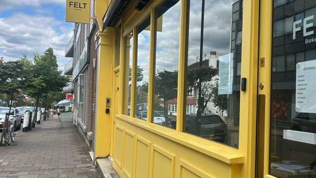 Sandwich maker/kitchen assistant