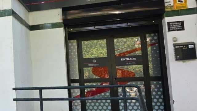 Empleado salón