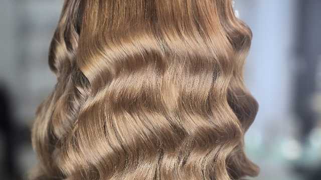 Oficial de primera o ayudante muy adelantada