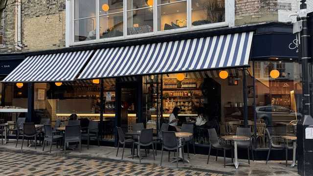 Barista and Waiter / Waitress