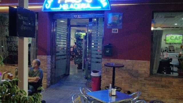 Ayudante/a de Cocinero/a