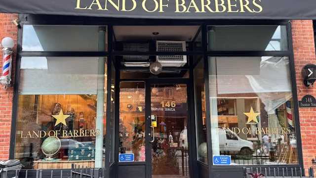 Barber shop assistant