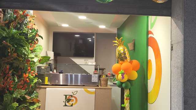 Dependiente/a y Ayudante de Cocina