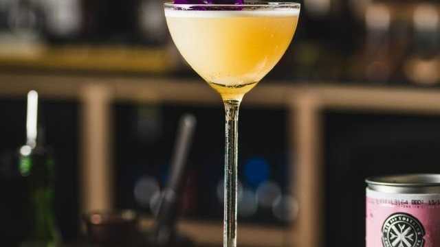 Bar / Waiting Staff