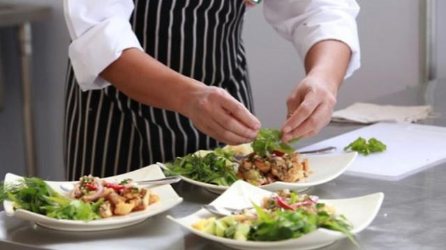 Ayudante/a de Cocina
