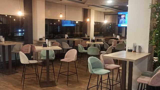 Camarero/a de Sala/Terraza