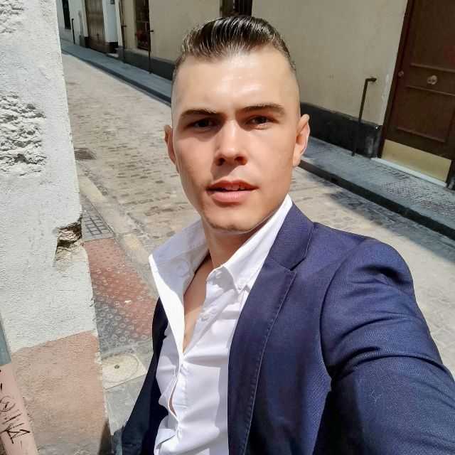 Candidate avatar