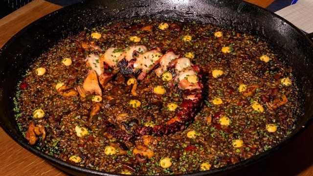 Ayudante/a de Cocina y Friegaplatos