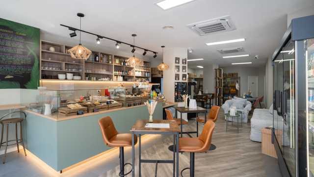 ☕  Buscamos Barista / Ayudante de Barra – Desayunos