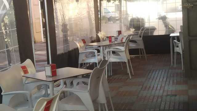 Camarero/a