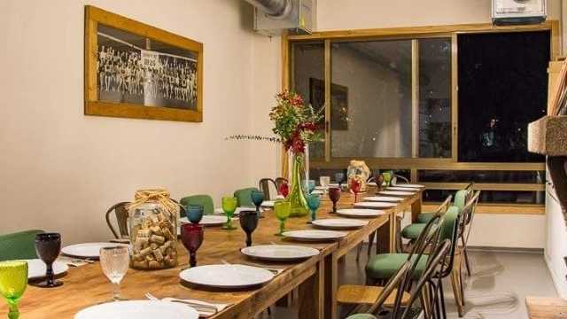 Ayudante de Camarero/a