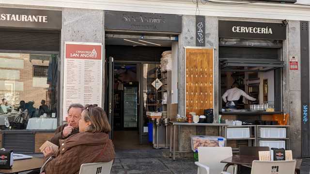 Ayudante/a de Cocina y Office