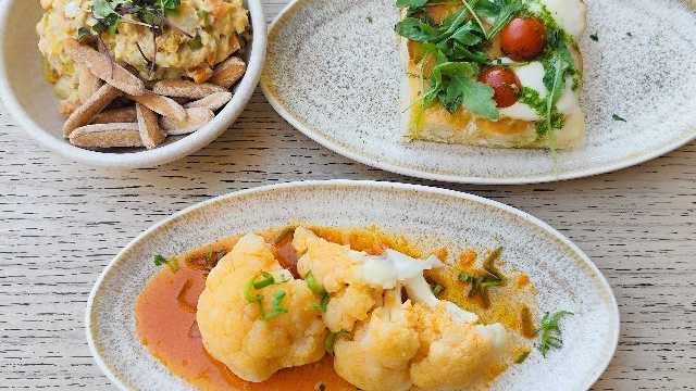 Ayudante/a de Cocina y Friegaplatos