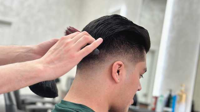 Barber / Hairdresser