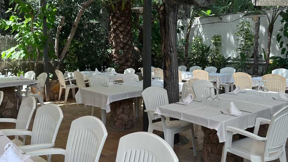 Restaurant Mas Bará  cover image