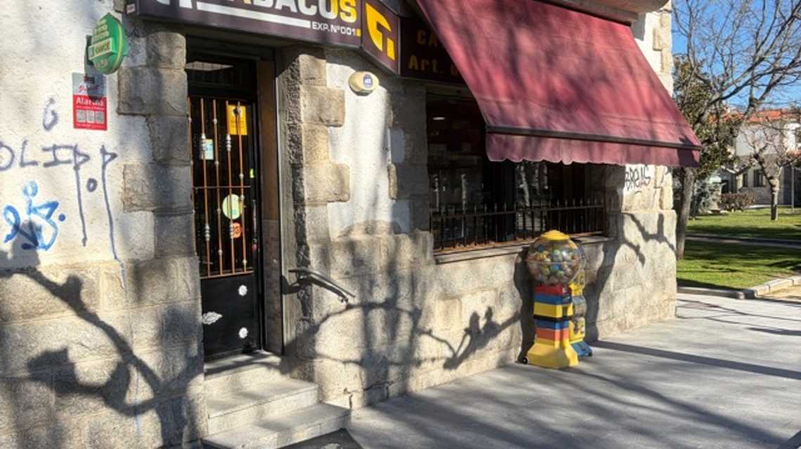 Expendeduría 1 Guadarrama  cover image