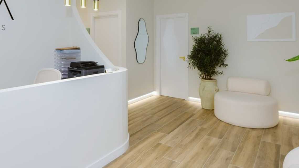 AM CLINICS GROUP cover image