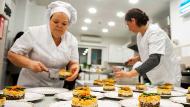 Cocineros/as para evento gastronómico - (Fira Barcelona)