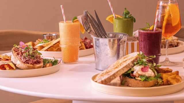 Baristas /Personal de cocina/ Camareros/as y Office