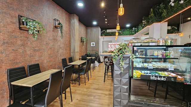 Ayudante/a de Cocina y Sala