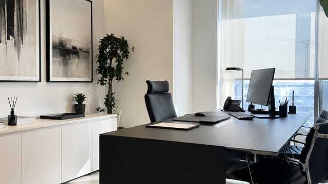 ADJUNTO/A DE DIRECCIÓN — ÁUREA CAPITAL