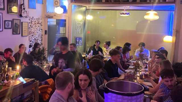 Front of House / kitchen crew