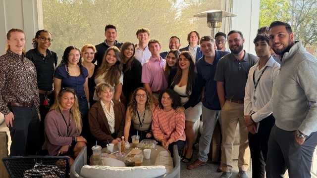 Customer Relations Representative | Leadership Development Program