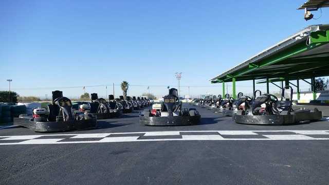 Mantenimiento karts y atención al publico