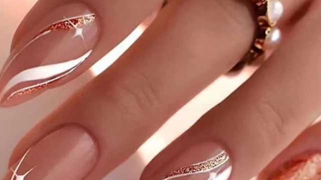 Manicurista Técnica Uñas Acrilicas