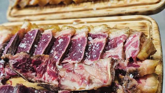 Ayudante/a de Cocinero/a
