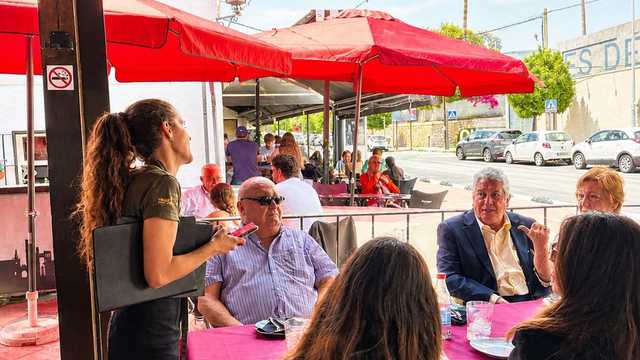 Camarero/a de Sala/Terraza
