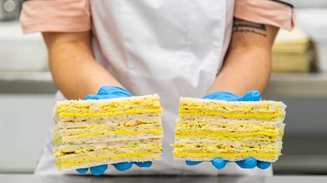 Ayudante/a de Cocina