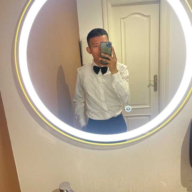 Candidate avatar