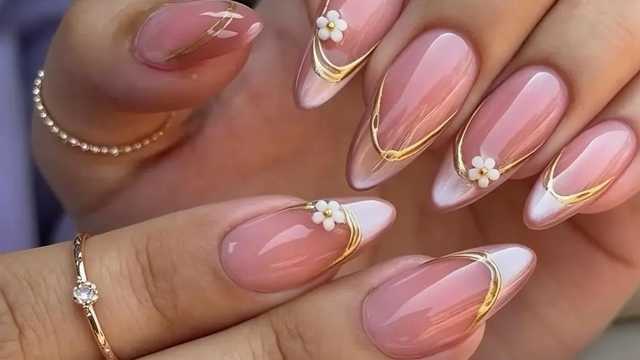 Manicurista Técnica Uñas Acrilicas