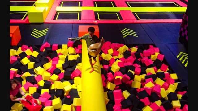 Cocinero/a y Ayudante/a de Cocina